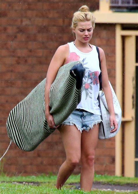 margit robbie bikini|Margot Robbie stuns friends by wearing $146 bikini